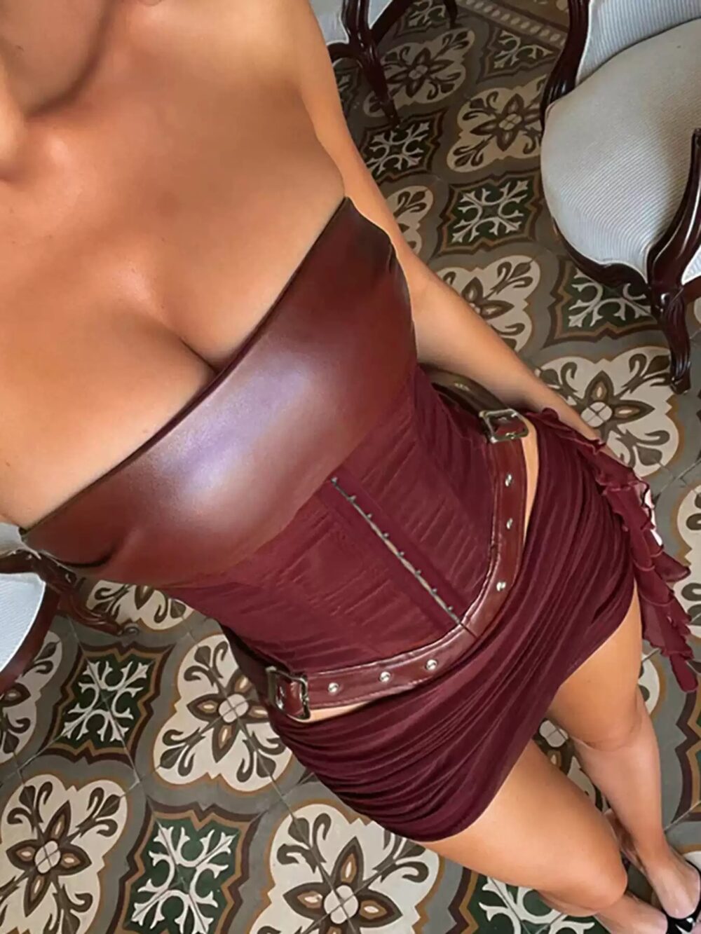 Waist Cinching Lace-Up Backless Bandeau & Bodycon Skirt - Image 4