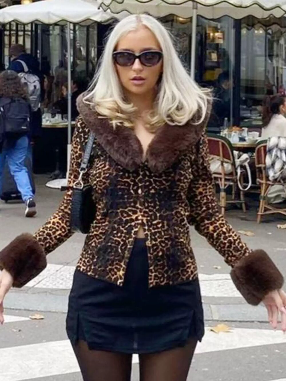 Brown Fur-Trimmed Velvet Collared Top - Image 4